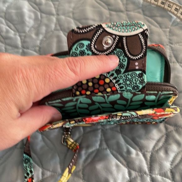 Vera Bradley wallet with gorgeous Browns yellows orange and blue - Picture 4 of 5